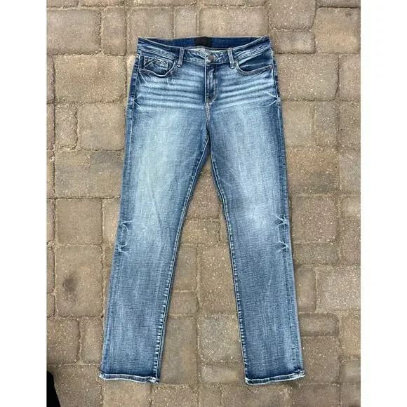 Buckle black mid rise straight jeans size 30x33 - Picture 2 of 5